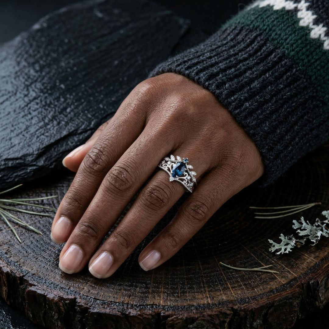 Frosted Crown Ring