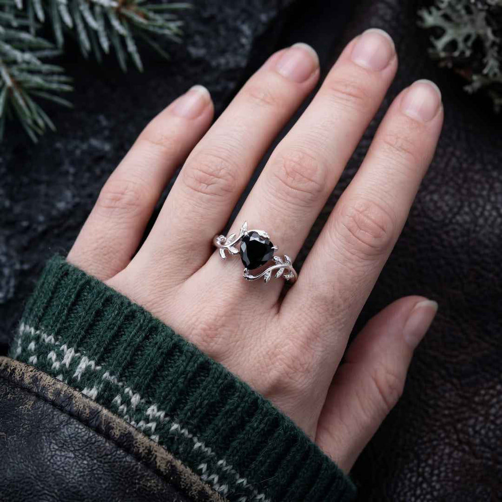Dark Leaf Heart Ring