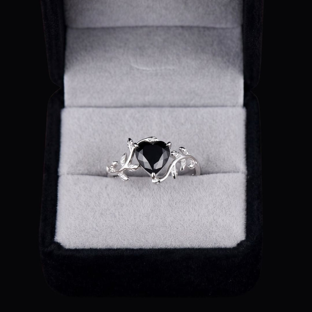 Dark Leaf Heart Ring