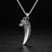Wolf Necklace : Spirit of Tenacity
